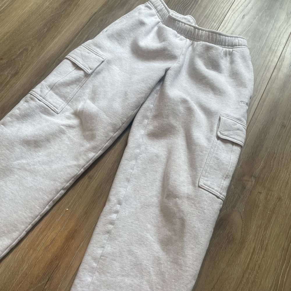 Aritizia Cargo Sweatpants - Light Grey - Size Small